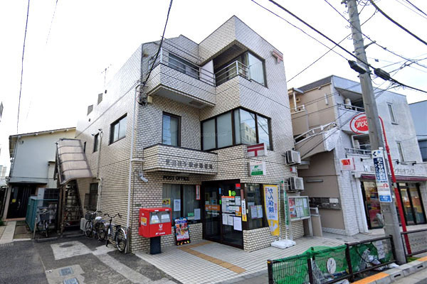 世田谷区祖師谷６丁目の中古一戸建て(世田谷千歳台郵便局)