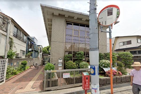 目黒区南１丁目の中古一戸建て(目黒区立洗足図書館)