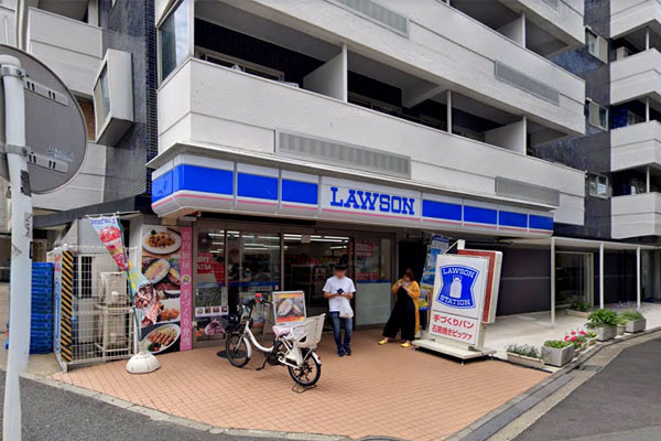 駒場ネオパレス(ローソン池尻大橋店)
