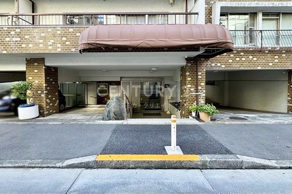 第15宮庭マンション(エントランス)