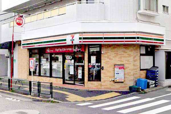 パシフィック馬事公苑前2号棟(セブンイレブン馬事公苑店)