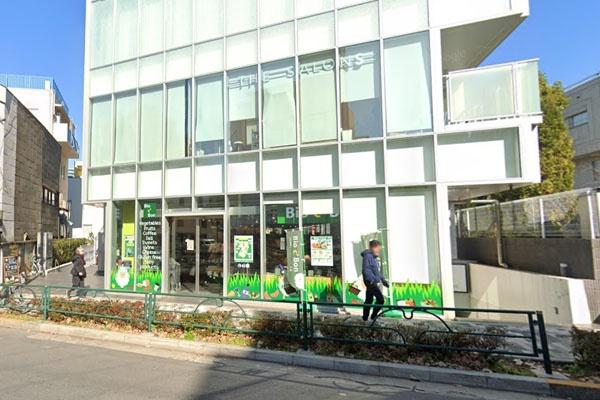 クラウン青山(ビオセボン外苑西通り店)