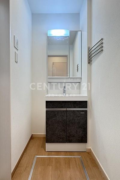 目黒区中町1丁目の中古一戸建て(洗面台・洗面所)