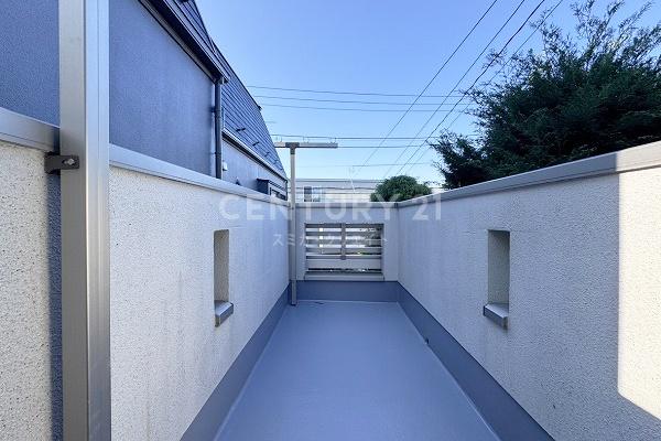 目黒区中町1丁目の中古一戸建て(バルコニー)