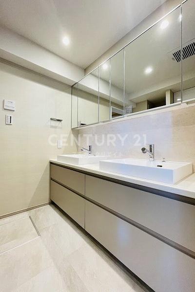 ライオンズスクエア用賀