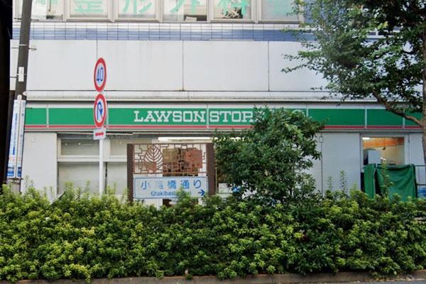 高田馬場パーク・ホームズ(ローソンストア100新宿百人町4丁目店)