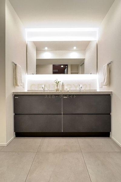 クレッセント目黒青葉台