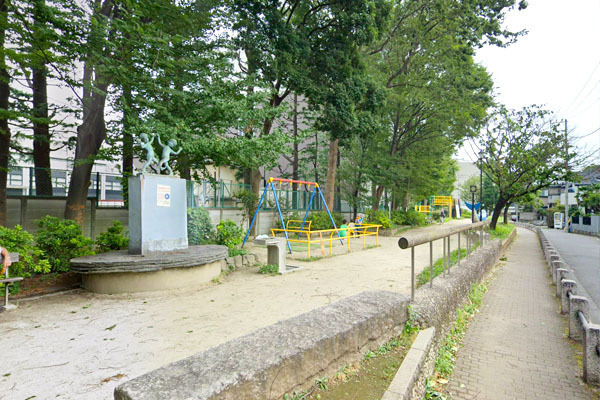 明大前フラワーマンション(玉川上水公園)