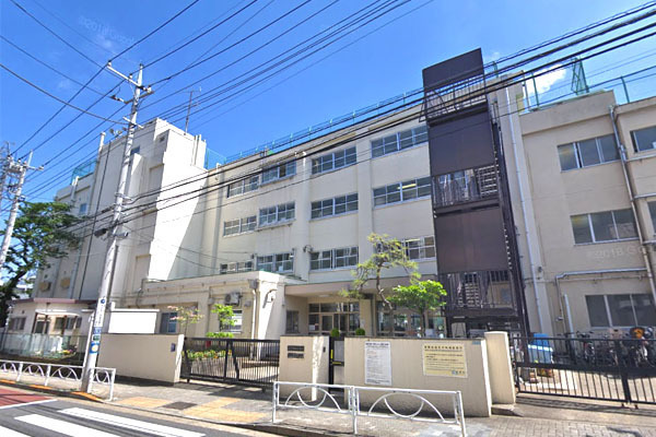 目黒区緑が丘３丁目の中古一戸建て(目黒区立中根小学校)