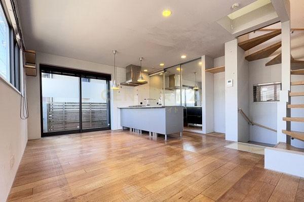 目黒区緑が丘３丁目の中古一戸建て