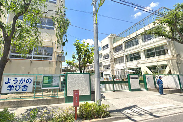 上用賀スカイマンション(世田谷区立用賀小学校)