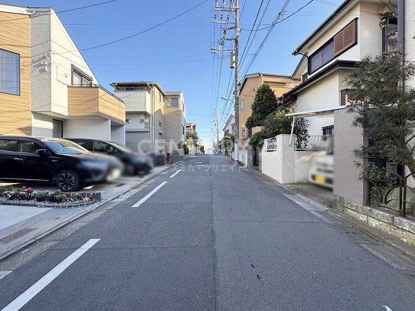 大田区田園調布本町築浅一戸建