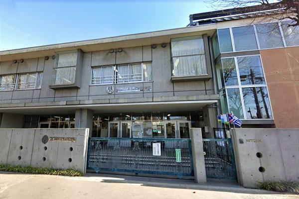 フォーリア駒沢公園パークサイド(世田谷区立東深沢小学校)