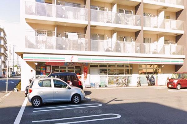 オーベル鶴見中央(セブンイレブン横浜鶴見中央3丁目店)