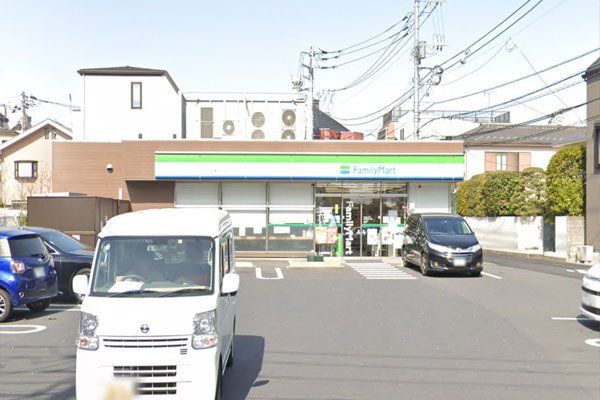 三井馬事公苑南ハイツ(ファミリーマート世田谷弦巻五丁目店)