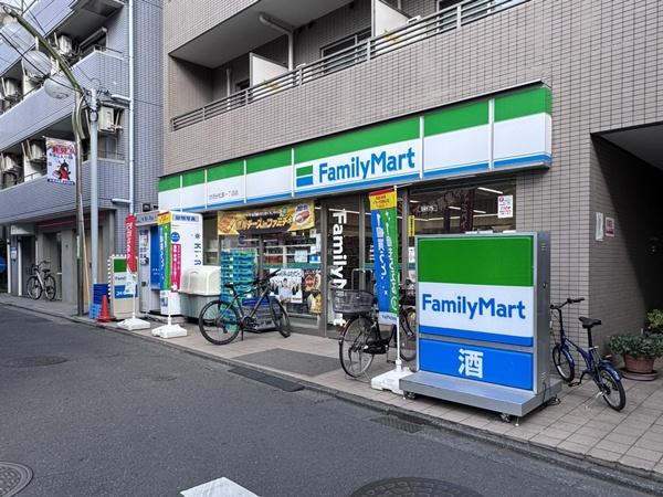 マンション和泉苑(ファミリーマート世田谷松原一丁目店)