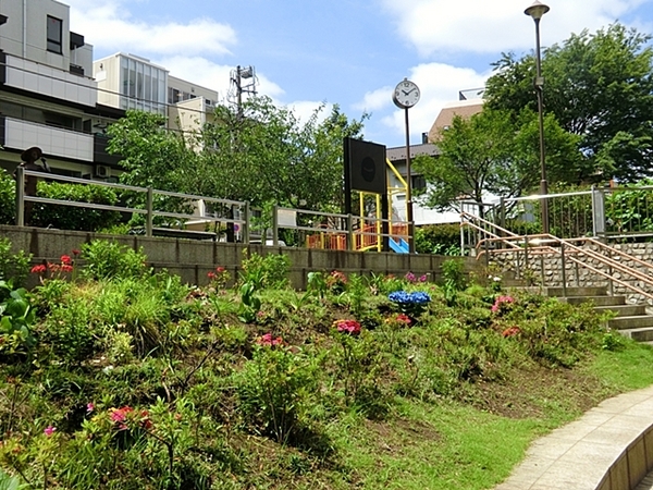 ランドステージ白金台(白金公園)