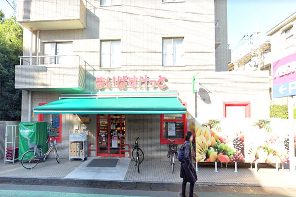 世田谷区成城９丁目の中古一戸建て(まいばすけっと成城通り店)