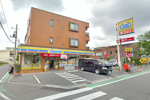 世田谷区成城９丁目の中古一戸建て(ミニストップ成城通店)