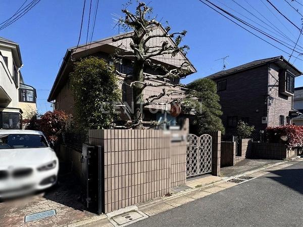 世田谷区成城９丁目の中古一戸建て