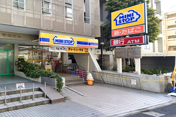 メゾン代々木(ミニストップ代々木2丁目店)