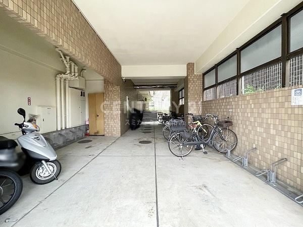 ヴェリテ根岸森林公園