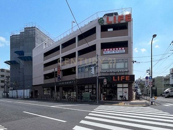 パレステージ練馬III(ライフ練馬中村北店)
