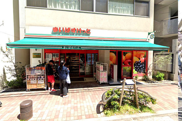 エクセルシオール港区海岸(まいばすけっと芝2丁目店)