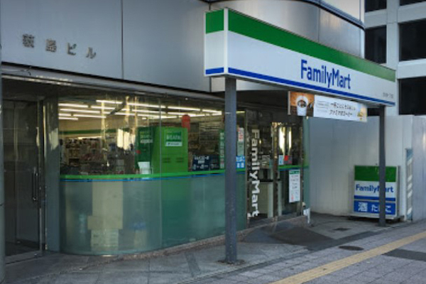バルミー赤坂(ファミリーマート元赤坂一丁目店)