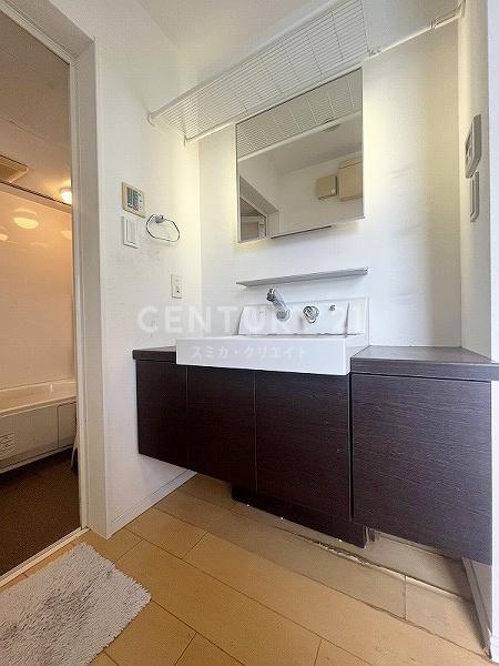 世田谷区下馬１丁目の中古一戸建て