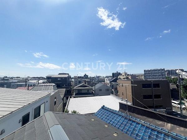 世田谷区下馬１丁目の中古一戸建て