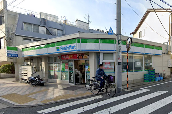 大田区田園調布２丁目の土地(ファミリーマート田園調布二丁目店)