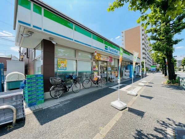 グランベル鷺宮サンクチュアリ(ファミリーマート上鷺宮二丁目店)