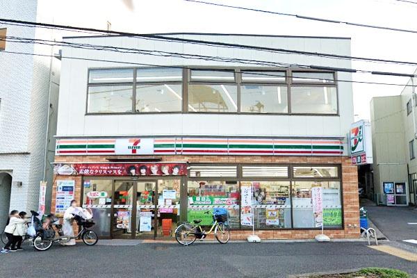 ヴェルビュ横浜反町(セブンイレブン横浜泉町中央店)