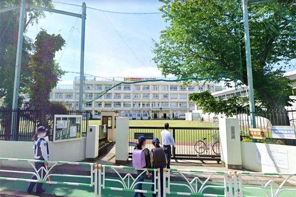 パールハイツ幡ヶ谷(渋谷区立中幡小学校)