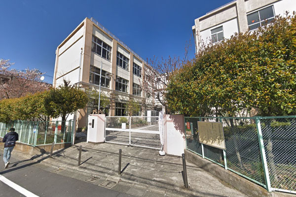 大田区中央５丁目の中古一戸建て(大田区立梅田小学校)