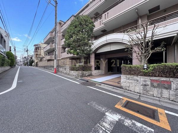 朝日ラ・パリオ中野上高田