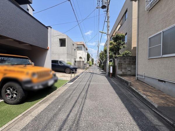 世田谷区下馬４丁目の中古一戸建て