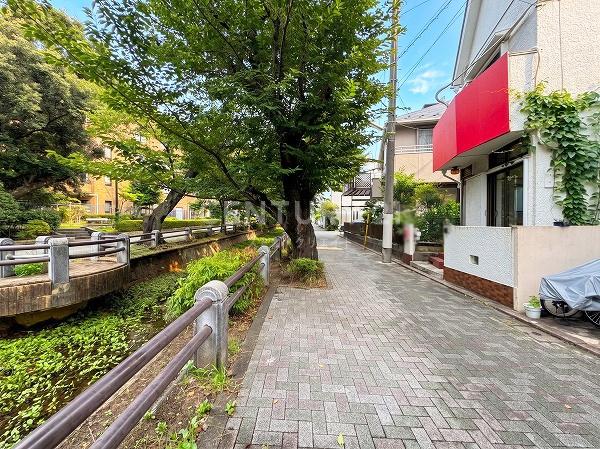 世田谷区深沢６丁目の中古一戸建て