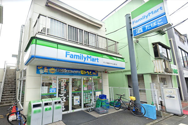 ヴェノス経堂(ファミリーマートサンズ経堂すずらん通り店)