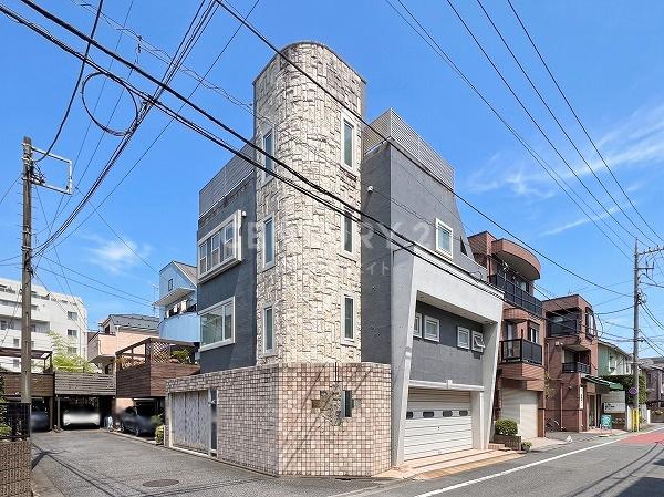 世田谷区野沢３丁目の中古一戸建て