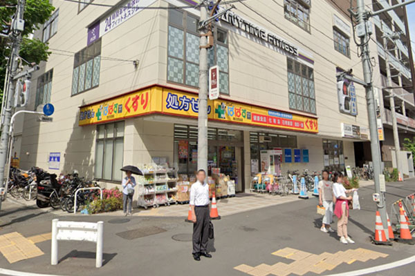 五反田サニーフラット(どらっぐぱぱす西五反田店)
