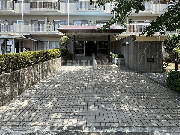 蓮根ファミールハイツ１号棟