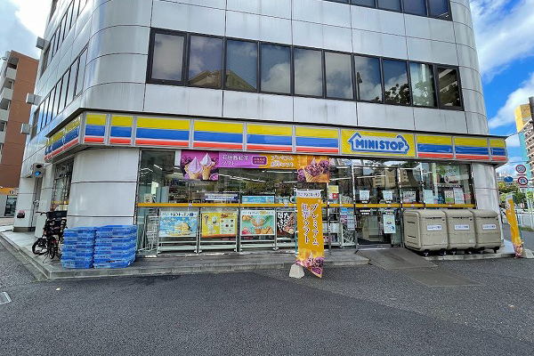 フェリズ横浜公園(ミニストップ関内店)