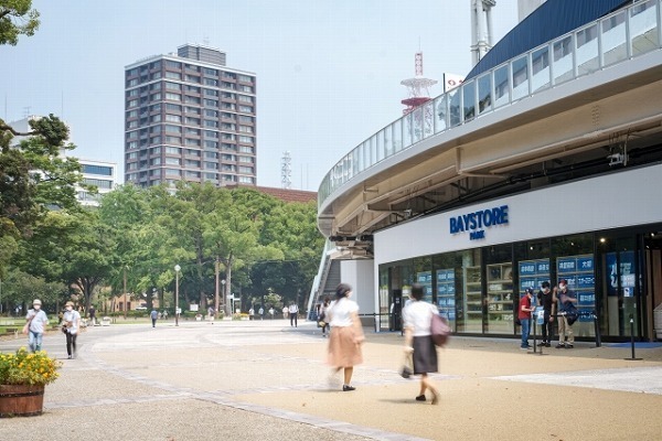 フェリズ横浜公園(横浜スタジアム)