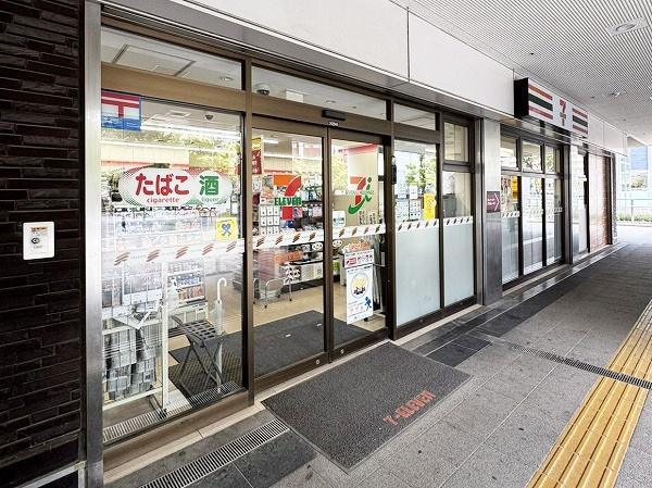 ザ・パークハウス晴海タワーズクロノレジデンス(セブンイレブン勝どき駅前店)
