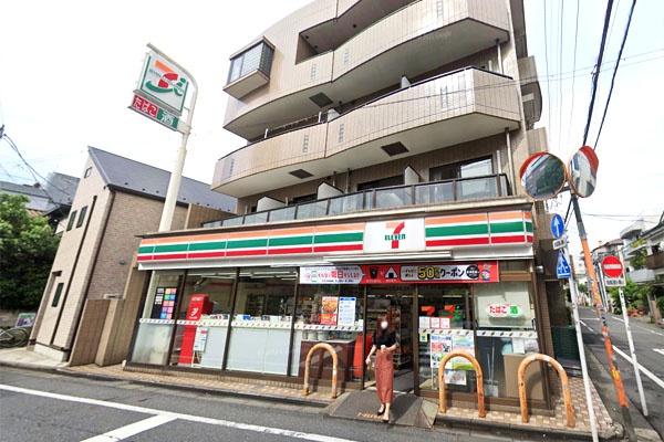 エスカイア都立大(セブンイレブン都立大学駅南店)