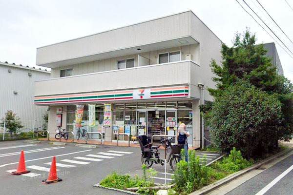 サンデュエル芦花公園(セブンイレブン世田谷千歳台5丁目店)
