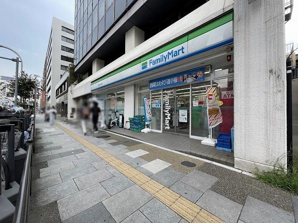 クレストフォルム上野イーストコート(ファミリーマート東上野五丁目店)