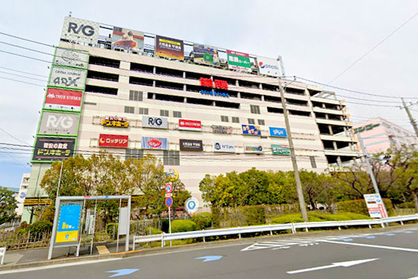 コーヅ第2エイト大森(業務スーパーBIG　FUN平和島店)